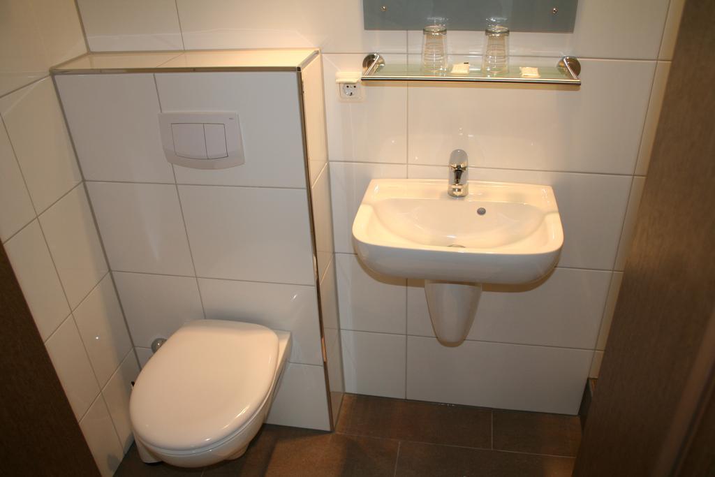 Hotel Lindenhof Essen Phòng bức ảnh